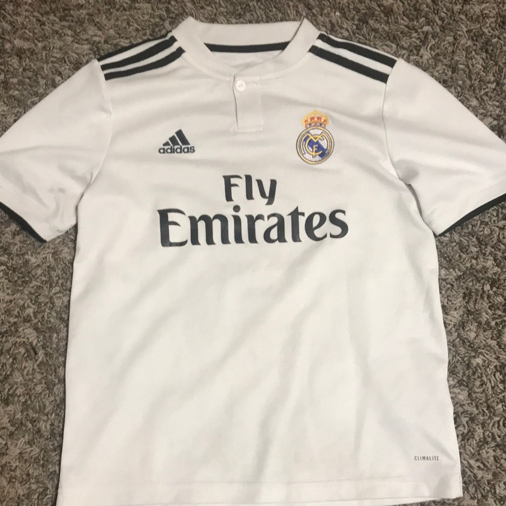 Real Madrid Jersey 17/18